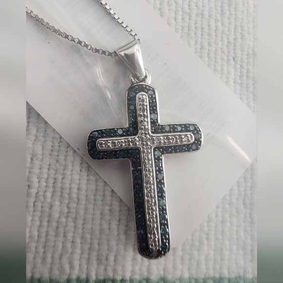 Real White And Blue Diamonds Necklace - Picture 12 of 12